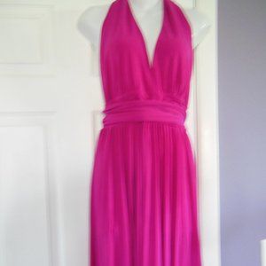 MODA INTERNATIONAL Halter Dress. SIZE MED. BRAND NEW.